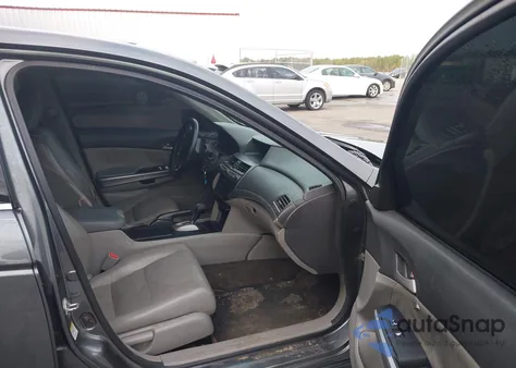 2010 Honda Accord 2.4 Ex-L from USA, damaged, VIN 1HGCP2F85AA118074